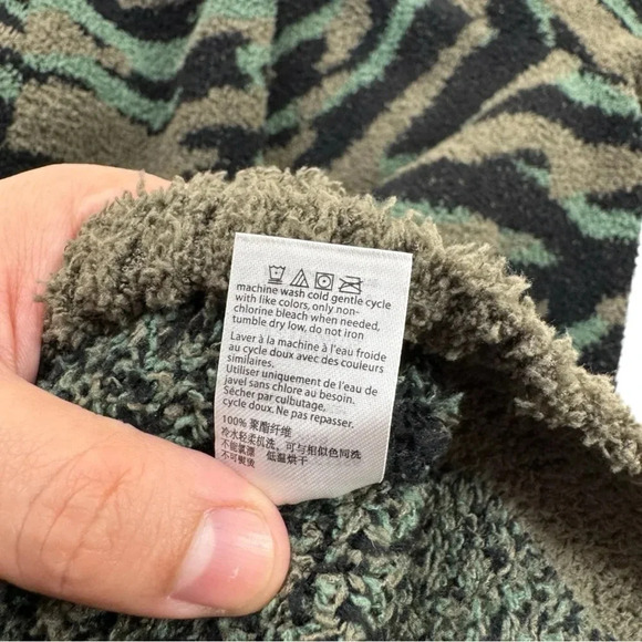 Barefoot Dreams Camouflage Sweater - Green and Black - Picture 7 of 9